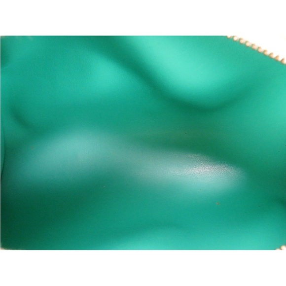 Louis Vuitton Lime Green Barrel Shoulder Bag - Picture 11 of 16